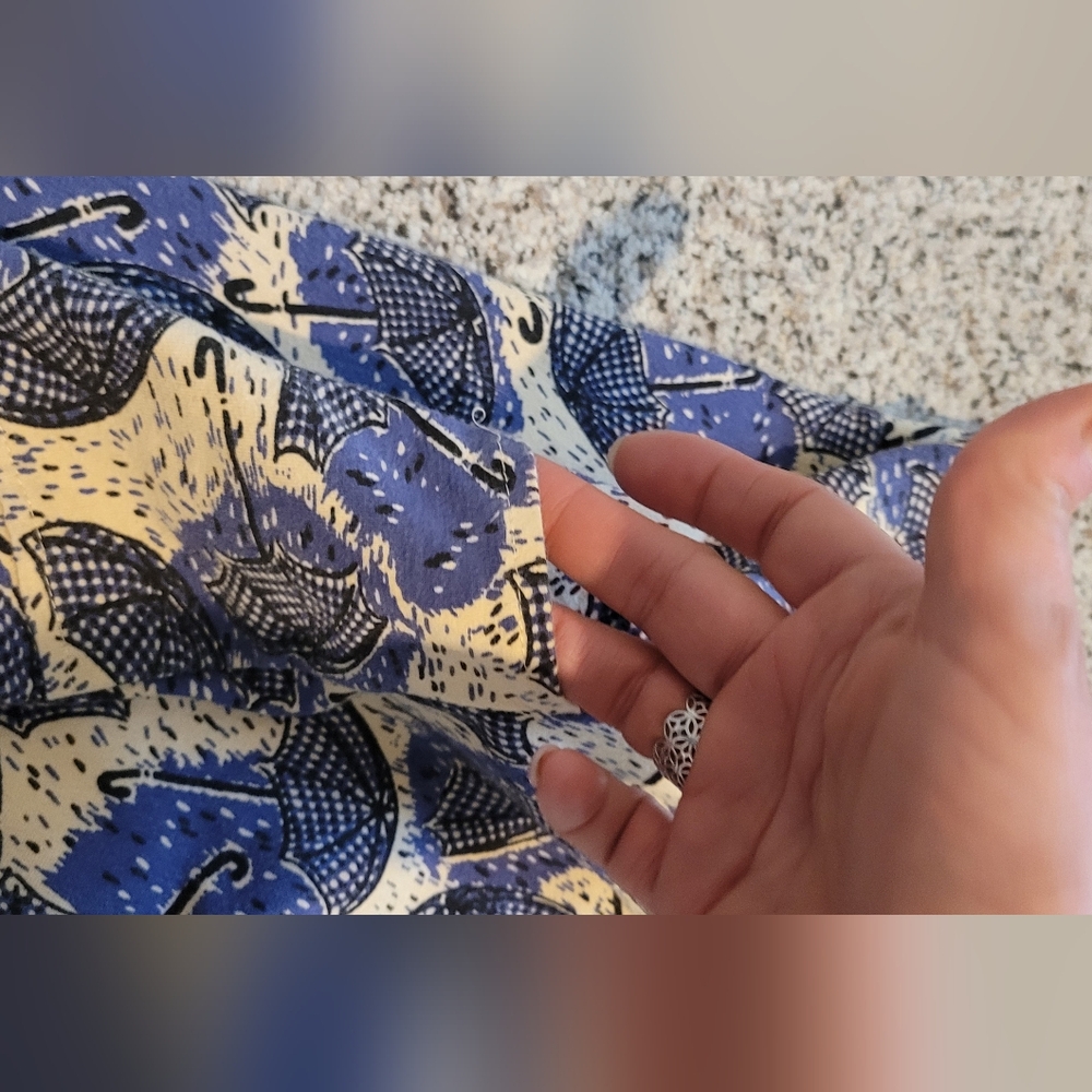Effie's Heart Rainy Day Umbrella Print Skirt - Picture 10 of 11
